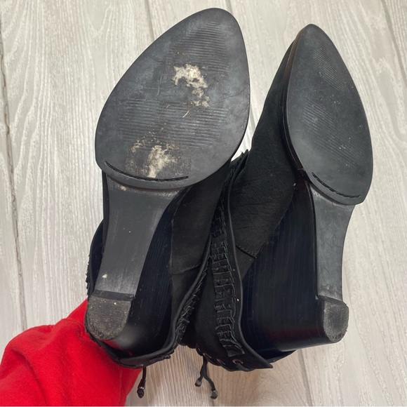 B. MAKOWSKY WOMENS BLACK LEATHER MADDISON WEDGE BOOTS SIZE 8 - Picture 5 of 12